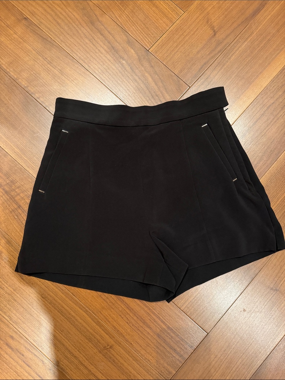 H&M Women's Black Tailored High-Waist Shorts